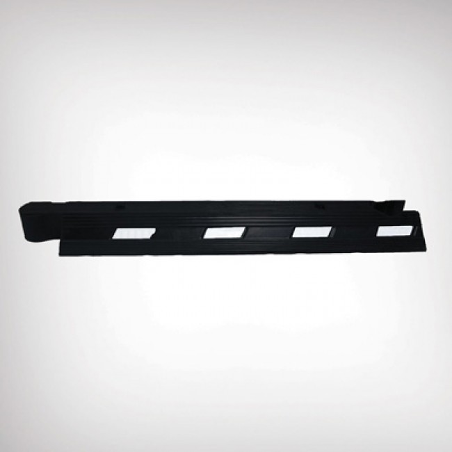 Road Safety Rubber Lane Divider (Price/ Meter)