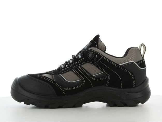 Image of Safety Jogger Jumper S3 SRC Low-cut Safety Shoes for sale in Pakistan.